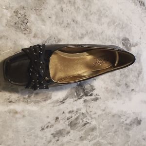 Black patent leather black dress shoes, size 7.5M